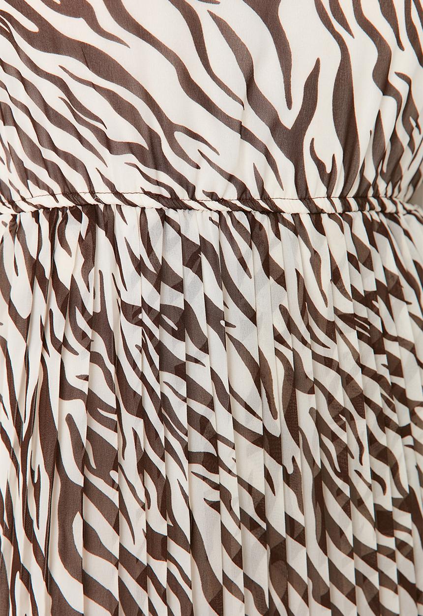 Trendyol - Pleated mini dress - brown