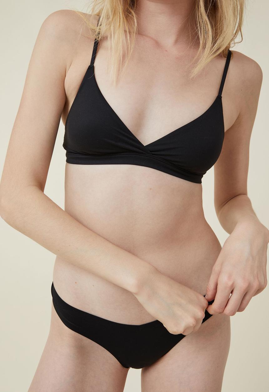 Cotton On - Smoothing triangle bralette - black