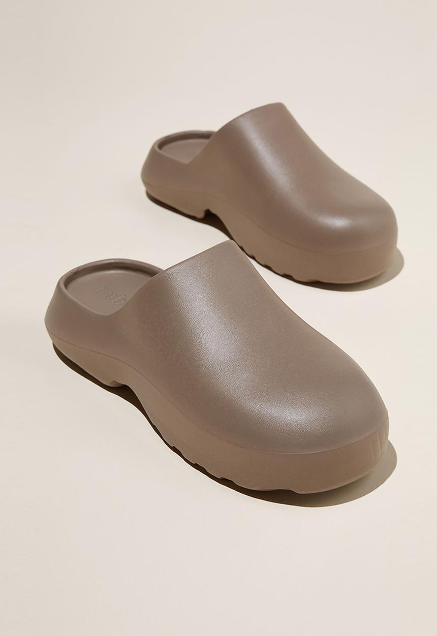 Cotton On - millie moulded clog - roebuck