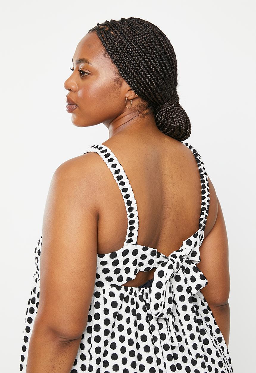 Me&B - Plus elastic back detail strap sundress - spot