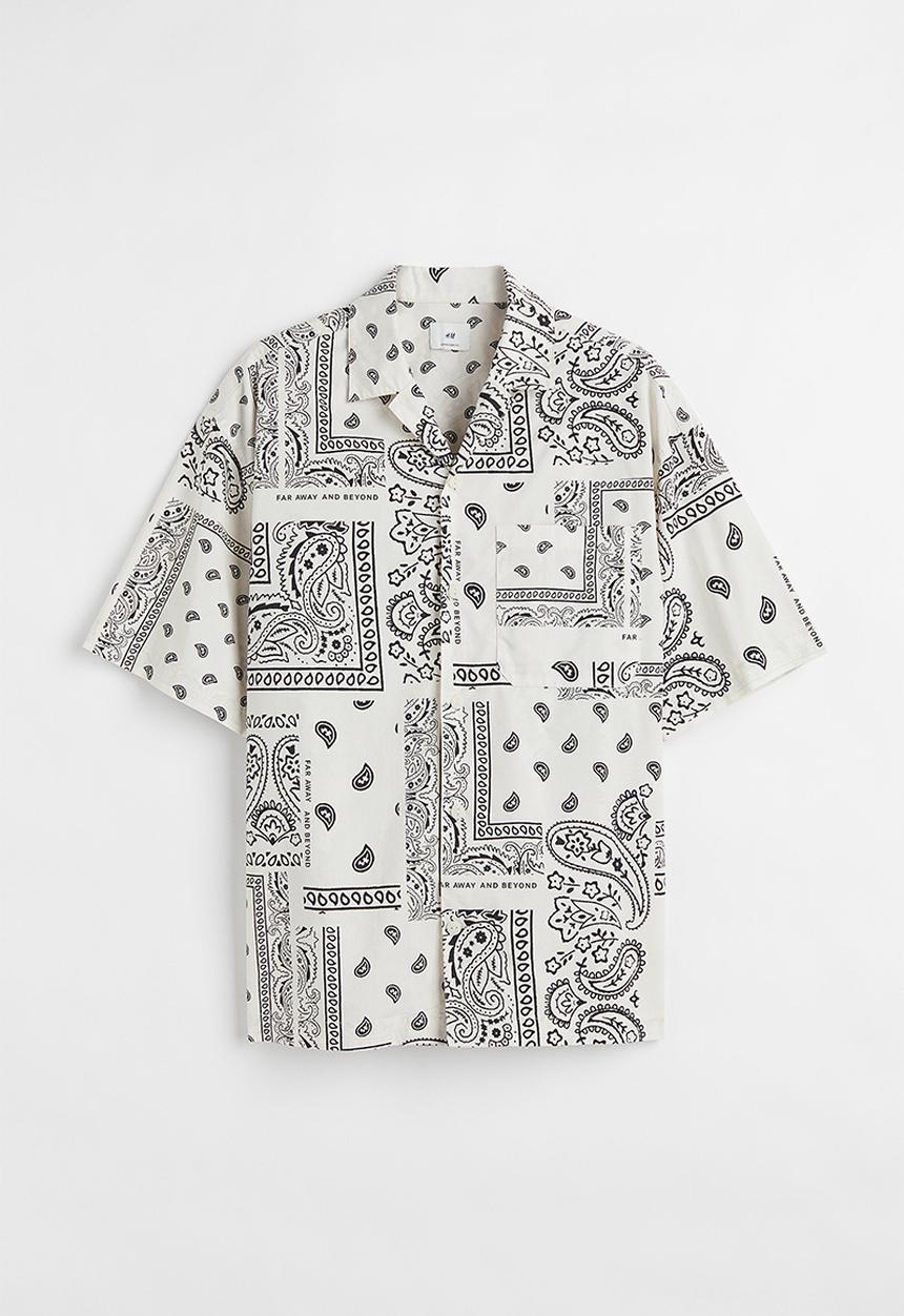 H&M - Oversized fit patterned resort shirt - white/paisley-patterned