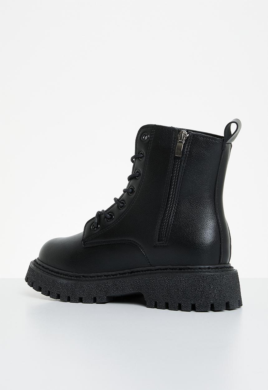Superbalist - Claire lace up boot - black