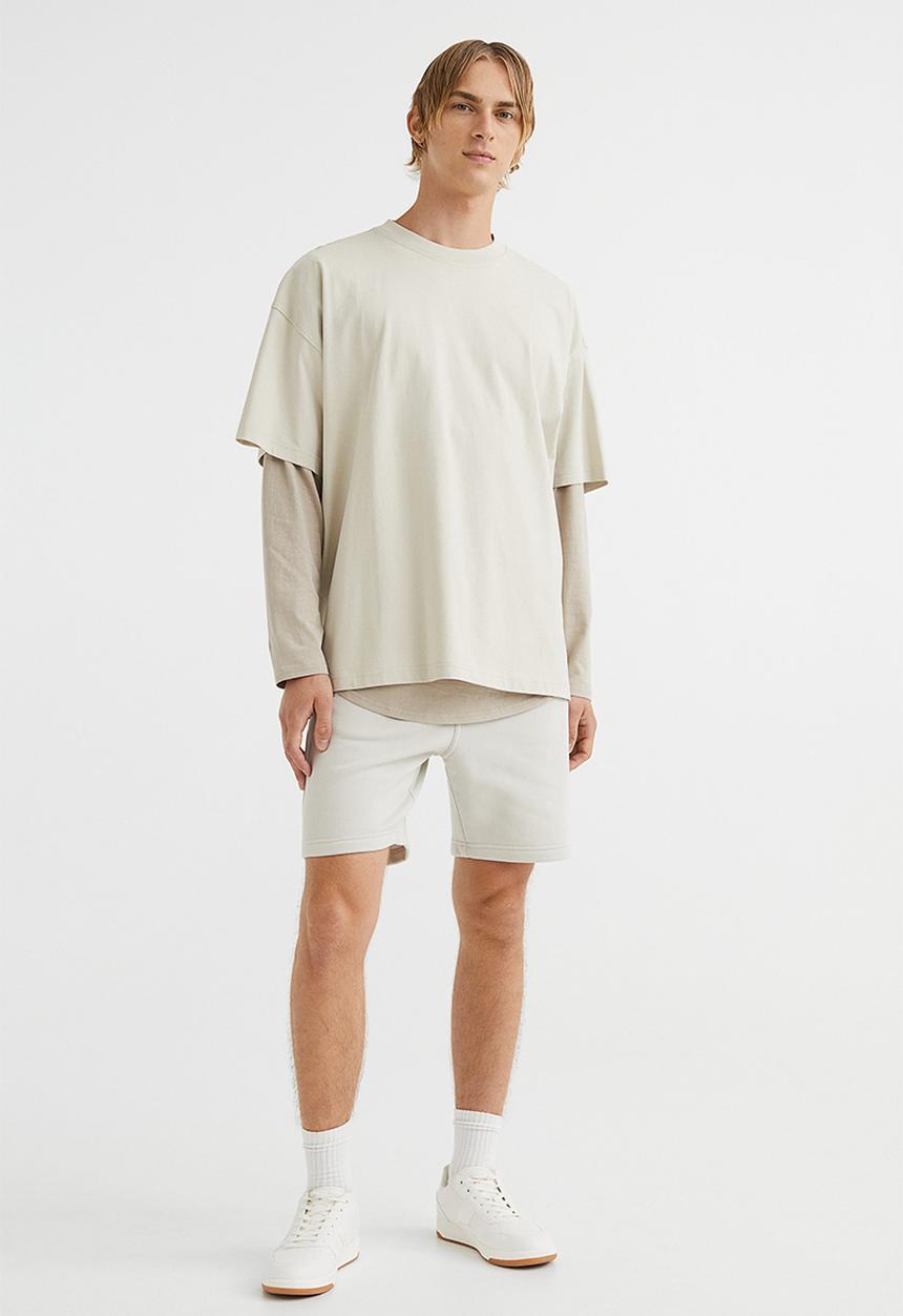 H&M - Regular fit sweatshirt shorts - light greige