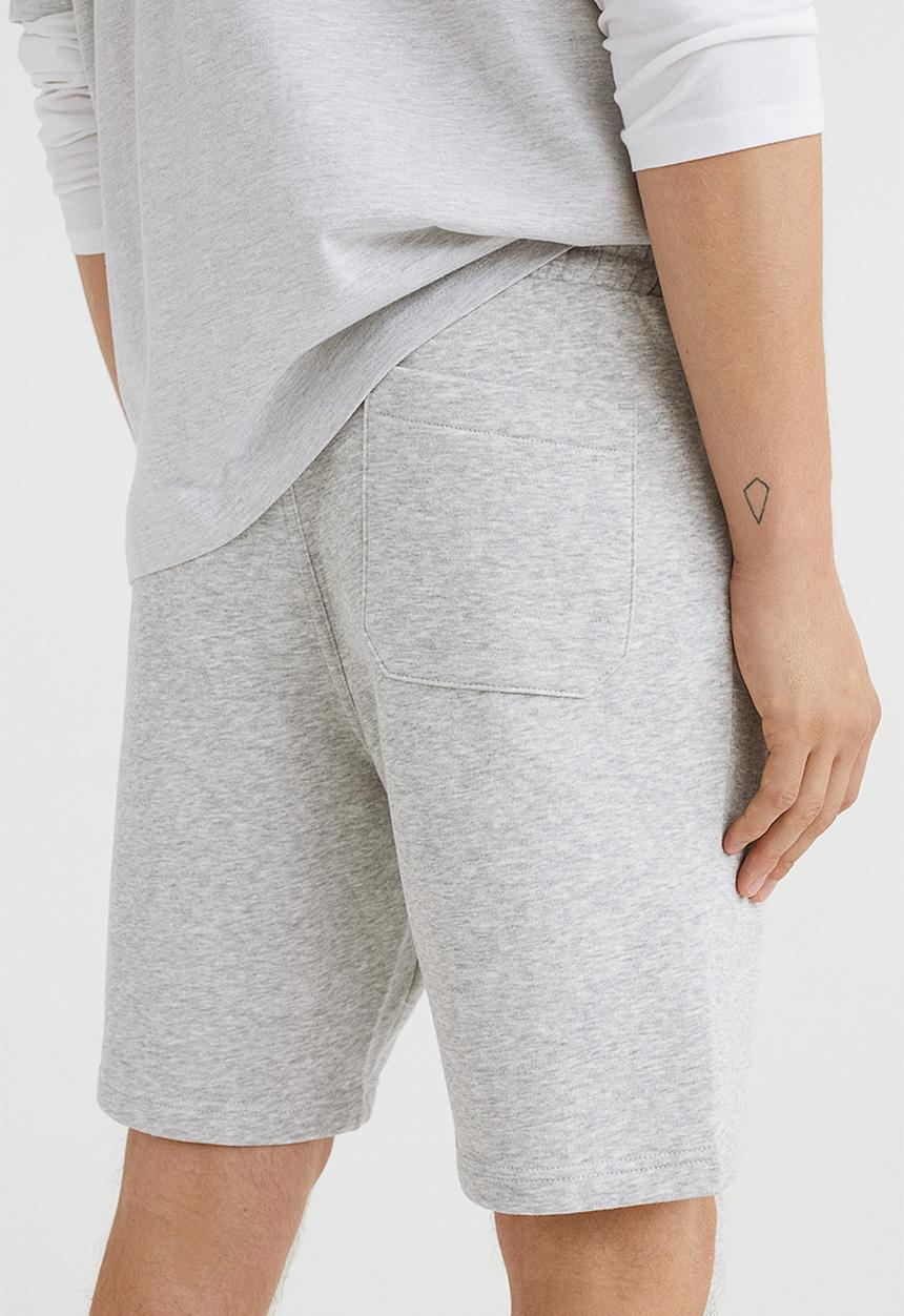 H&M - Regular fit sweatshirt shorts - light grey marl