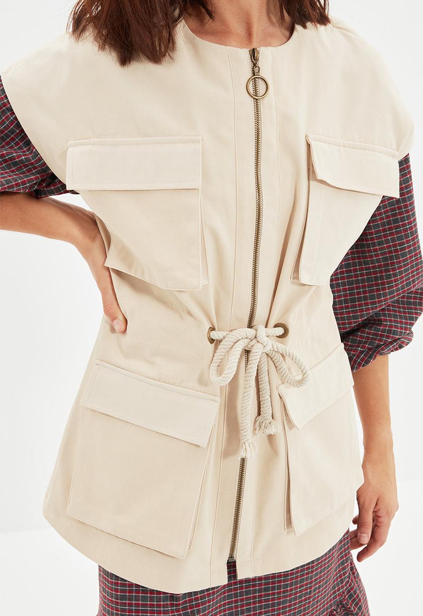 Trendyol - Tie waist vest - stone