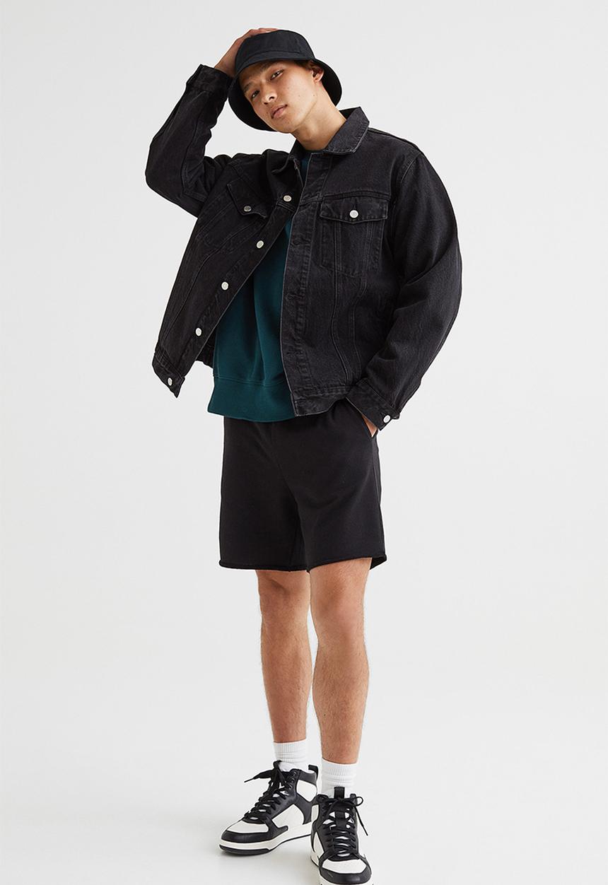 H&M - Regular fit sweatshirt shorts - black