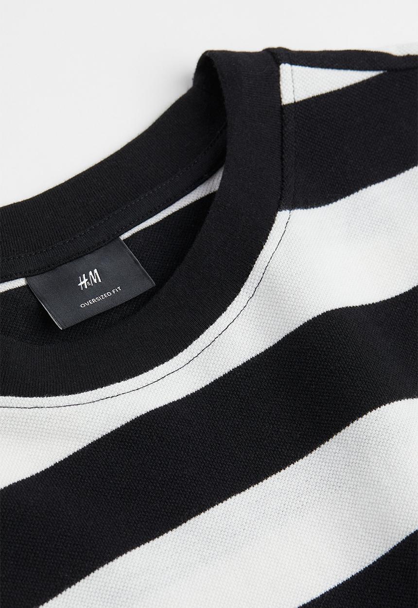 H&M - Oversized fit long-sleeved piqué top - black & white striped