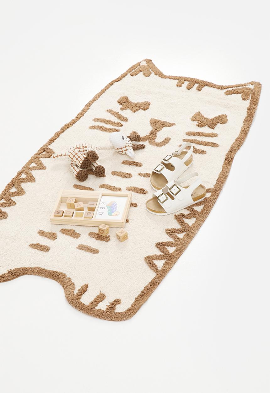 Sixth Floor - Kitten rug - natural