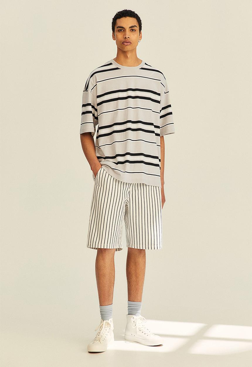 H&M - Oversized fit cotton T-shirt - light grey/striped
