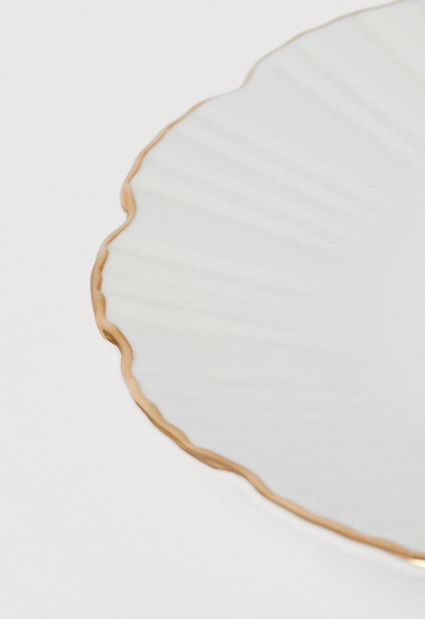 H&M - Porcelain plate - white I