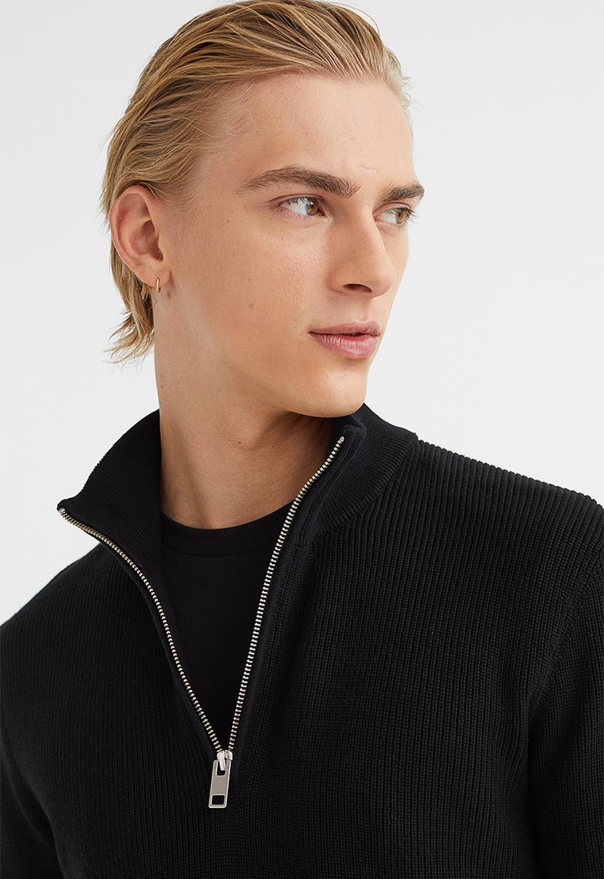 H&M - Slim fit jumper - black