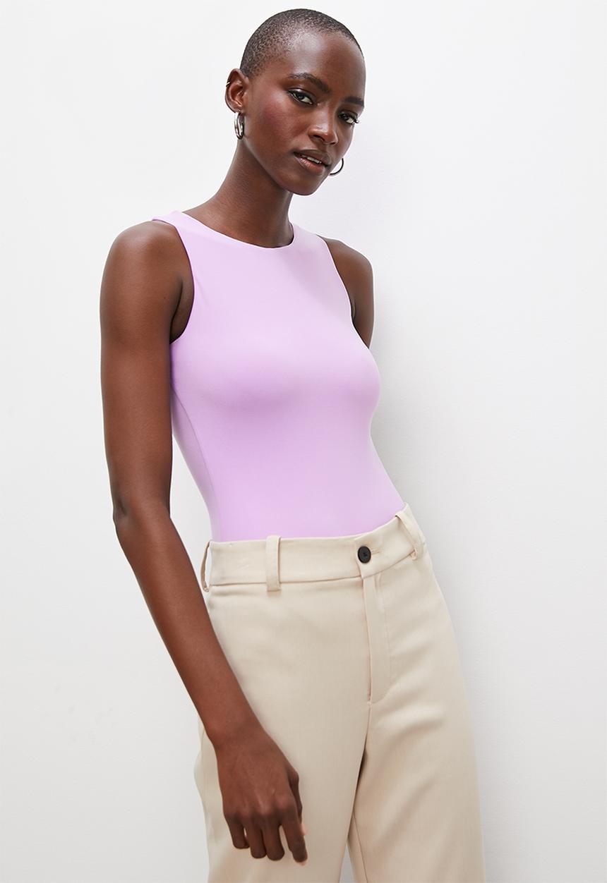 Superbalist - Crew neck cutaway bodysuit - purple rose