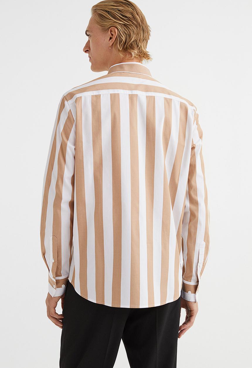 H&M - Regular fit shirt - beige/striped