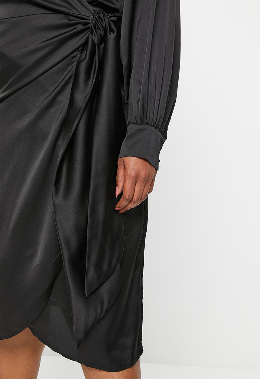 Glamorous - Plus ladies dress - black