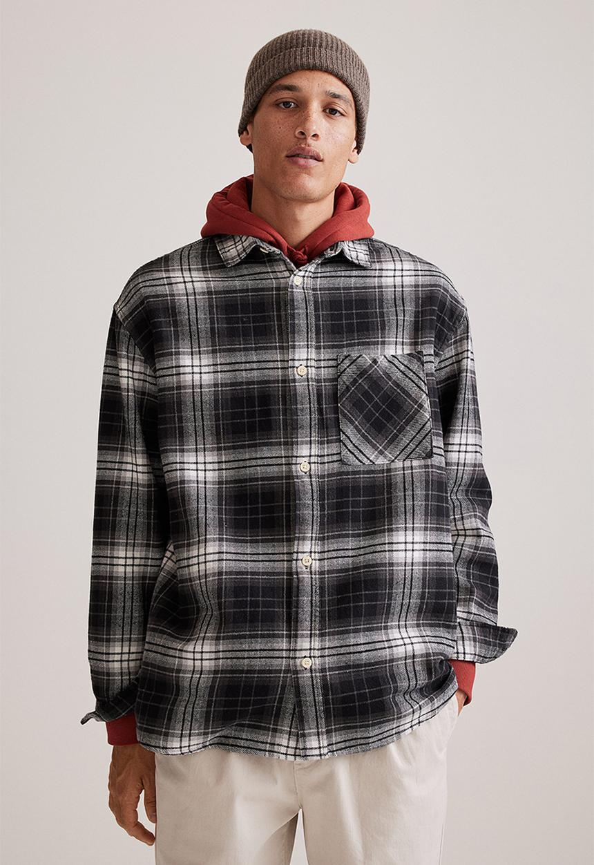 H&M - Cotton twill shirt - black/white checked