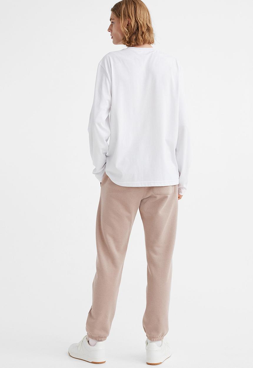 H&M - Regular fit sweatpants - beige/snoopy