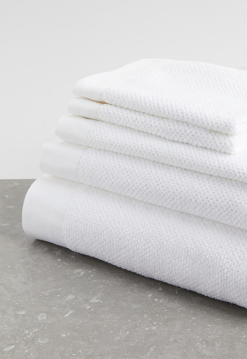 H&M - Cotton terry bath sheet - white I