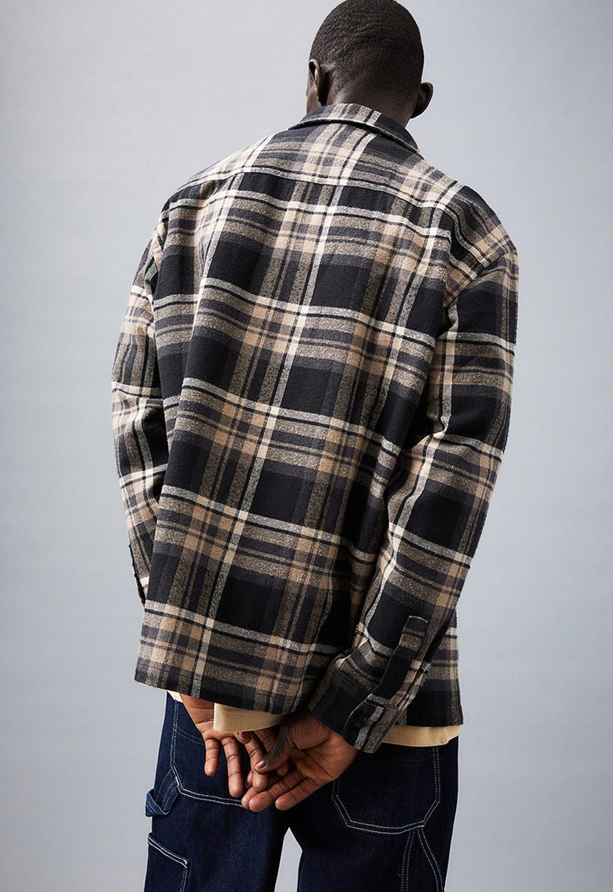 H&M - Relaxed fit overshirt - black/checked