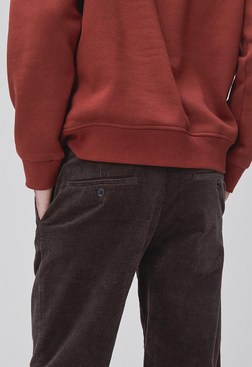 H&M - Regular fit corduroy trousers - dark brown