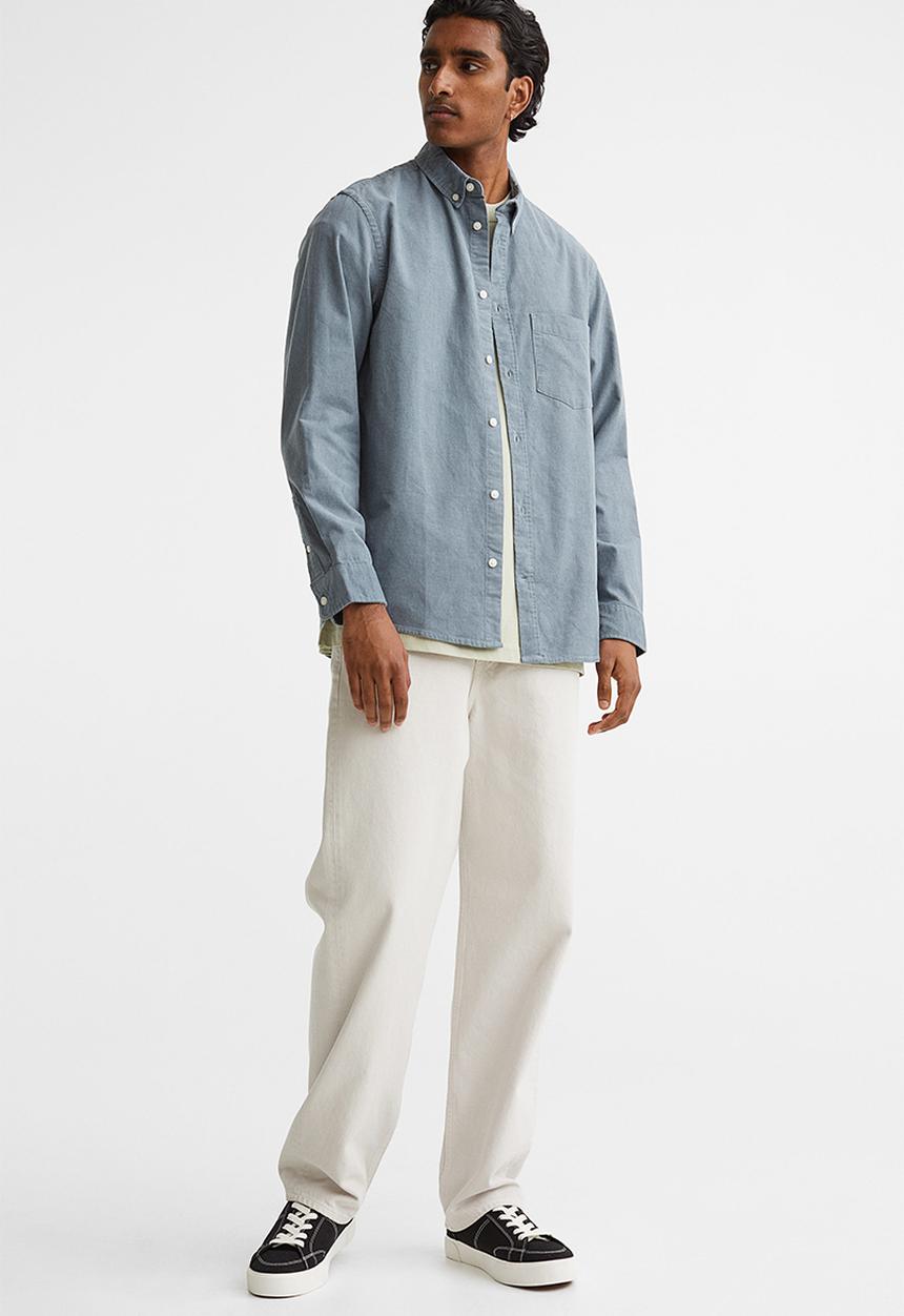 H&M - Regular fit corduroy shirt - grey-blue