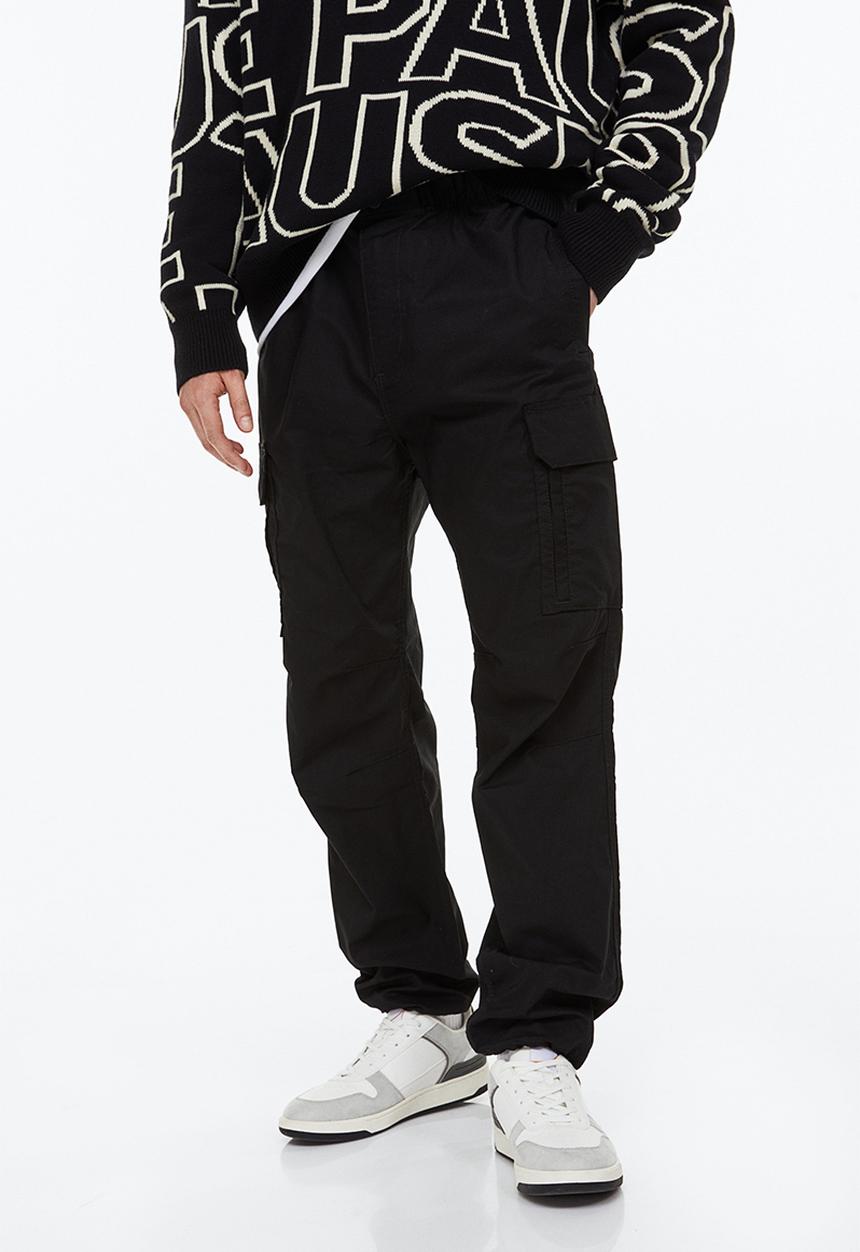 H&M - Regular fit ripstop cargo trousers - black