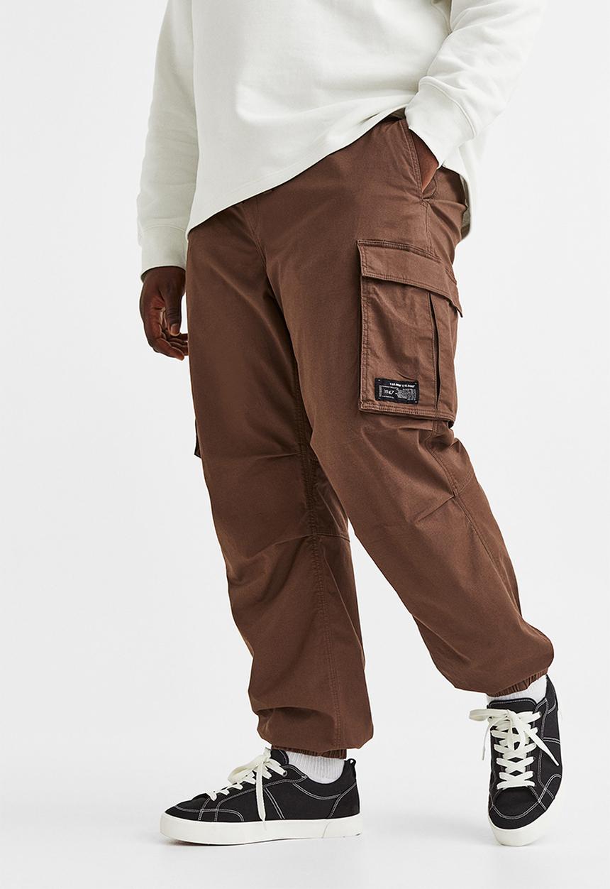 H&M - Relaxed fit cotton cargo joggers - brown