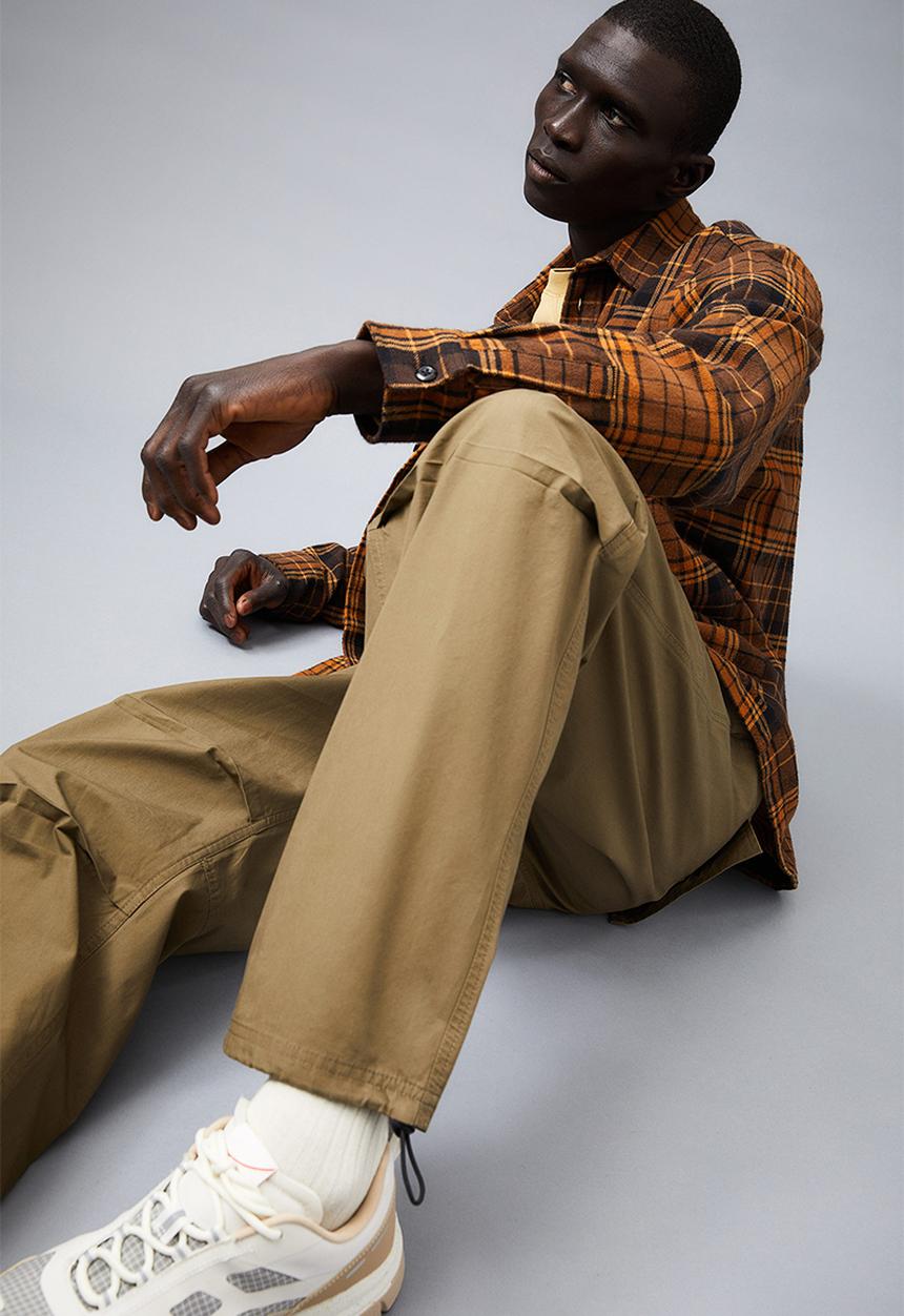 H&M - Relaxed fit belted trousers - dark khaki green