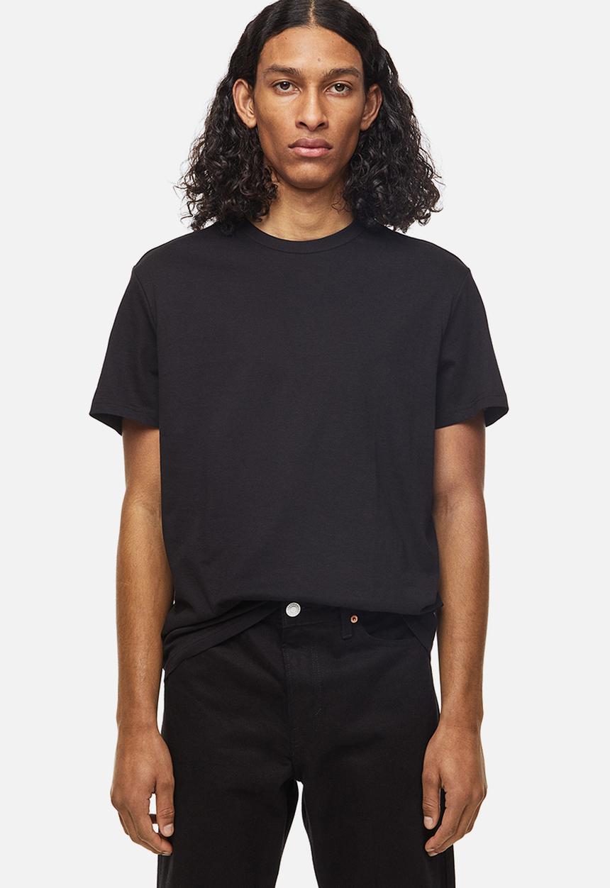 H&M - Regular fit round-neck T-shirt - black