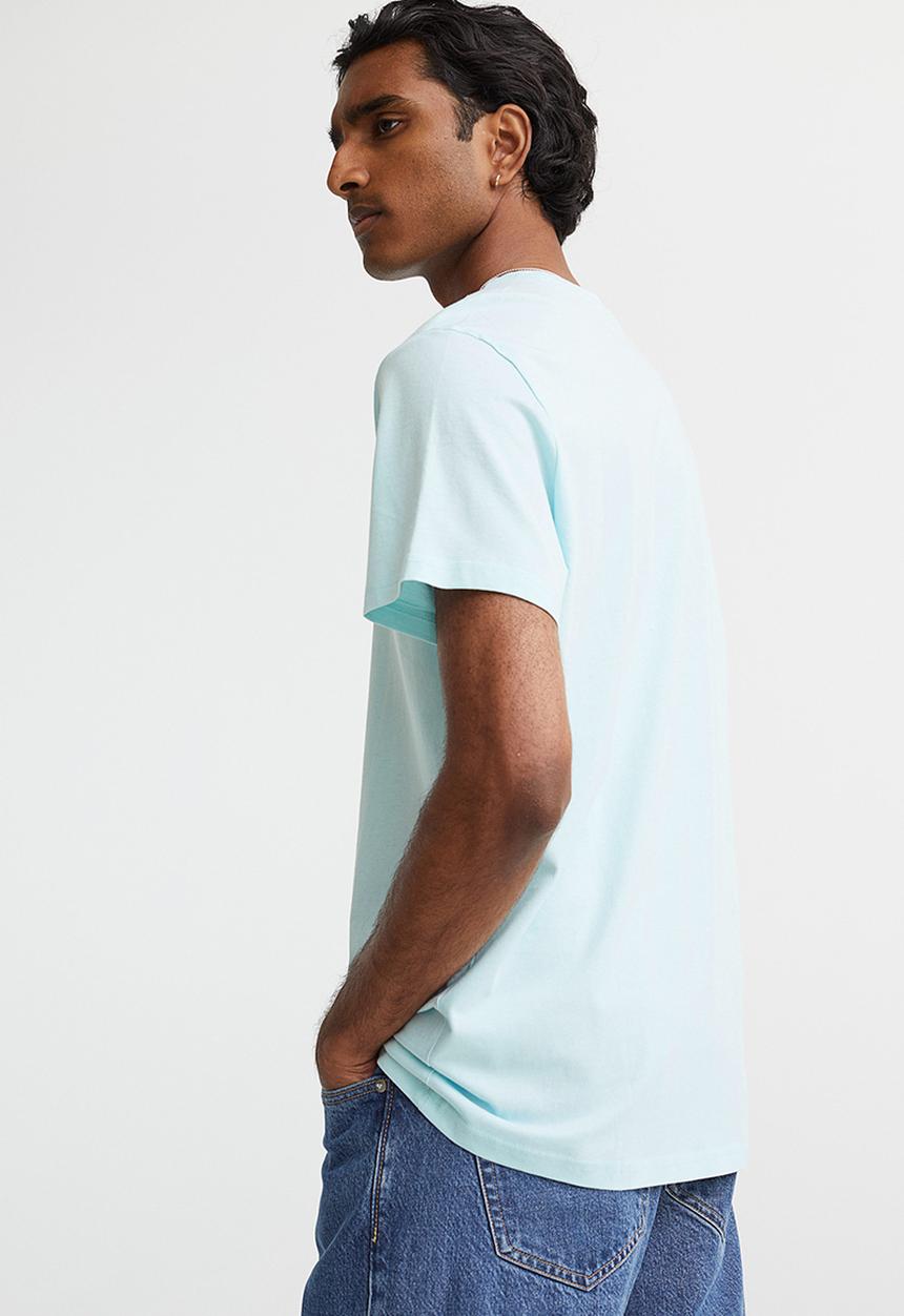 H&M - Regular fit round-neck T-shirt - light blue 