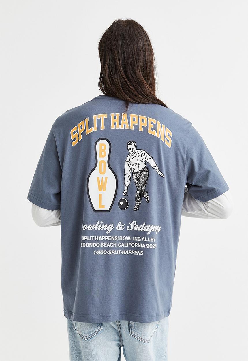 H&M - Relaxed fit printed T-shirt - dark blue/strike
