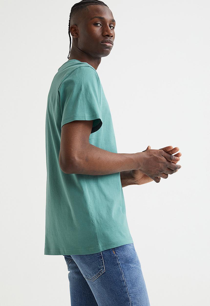 H&M - Regular fit round-neck T-shirt - turquoise