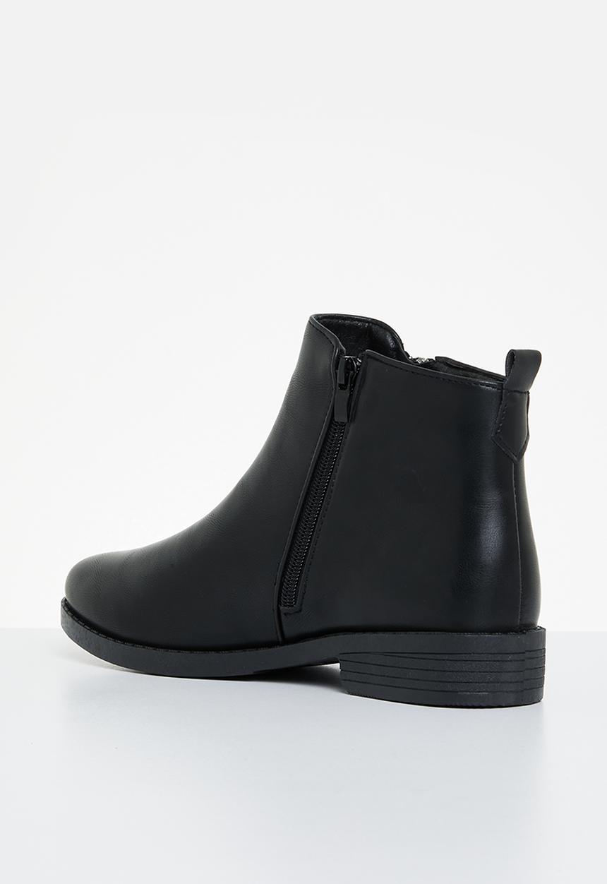 edit - Malibu ankle boot - black