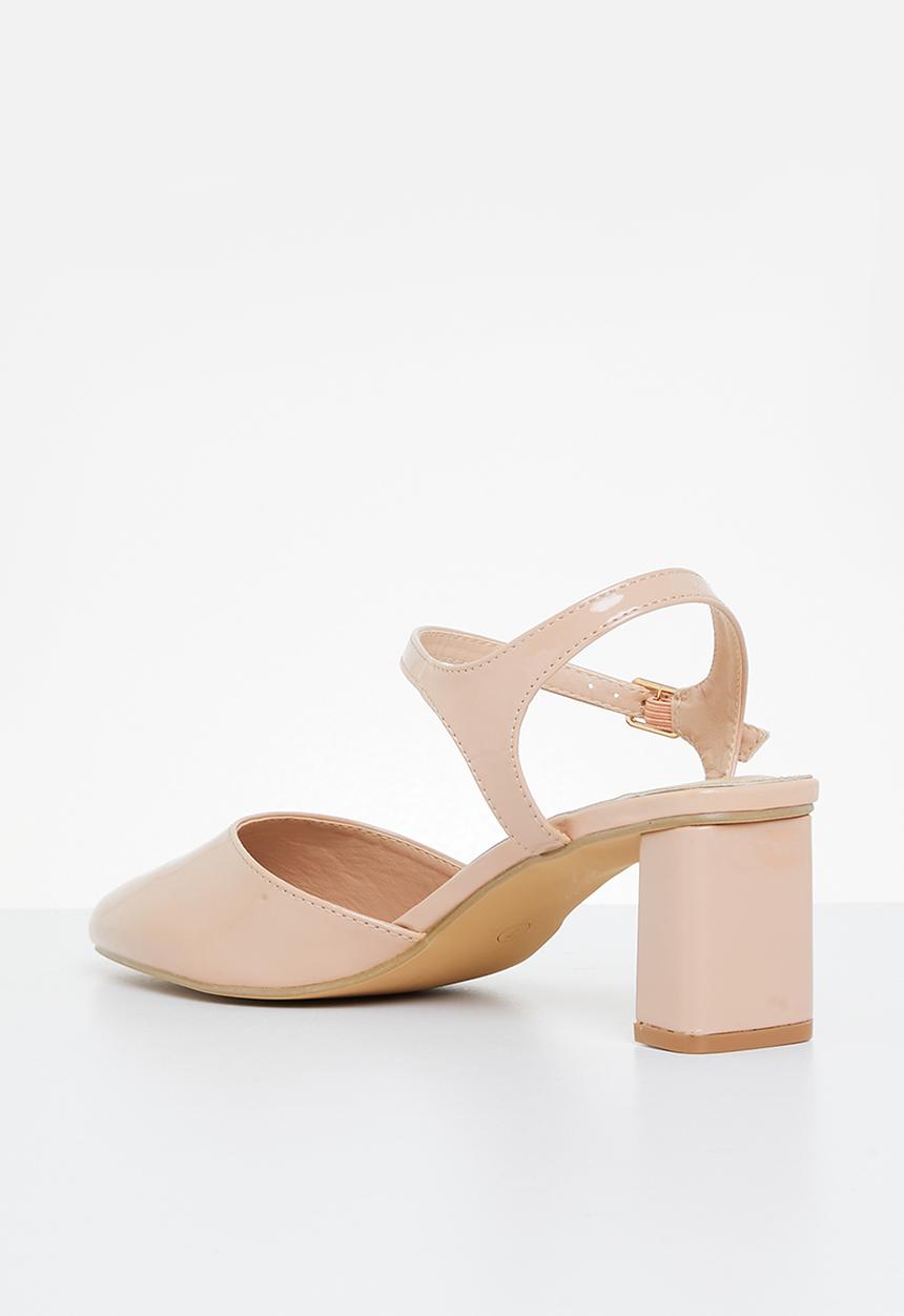 edit - Jaylin anklestrap block heel - natural
