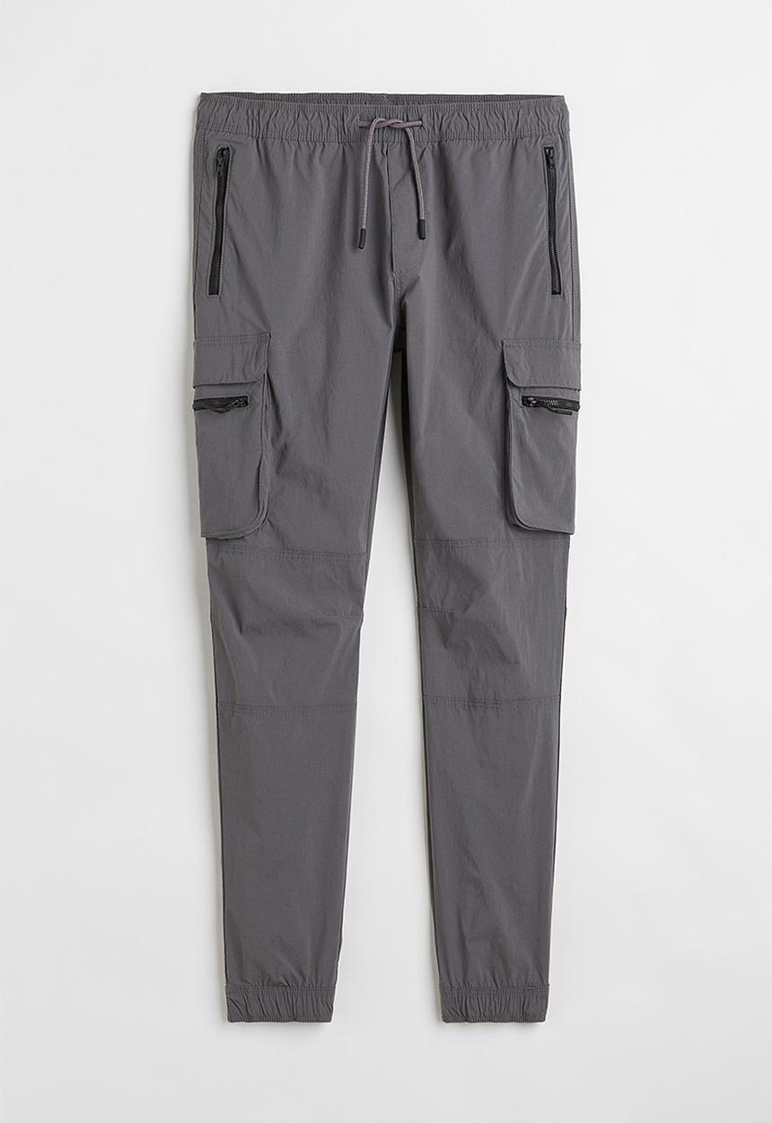H&M - Skinny fit nylon cargo joggers - dark grey