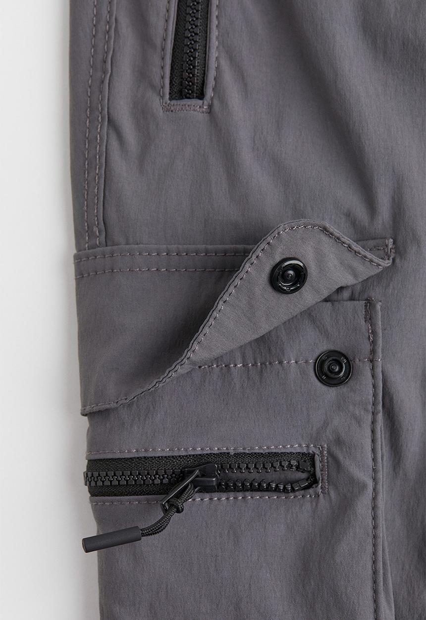 H&M - Skinny fit nylon cargo joggers - dark grey