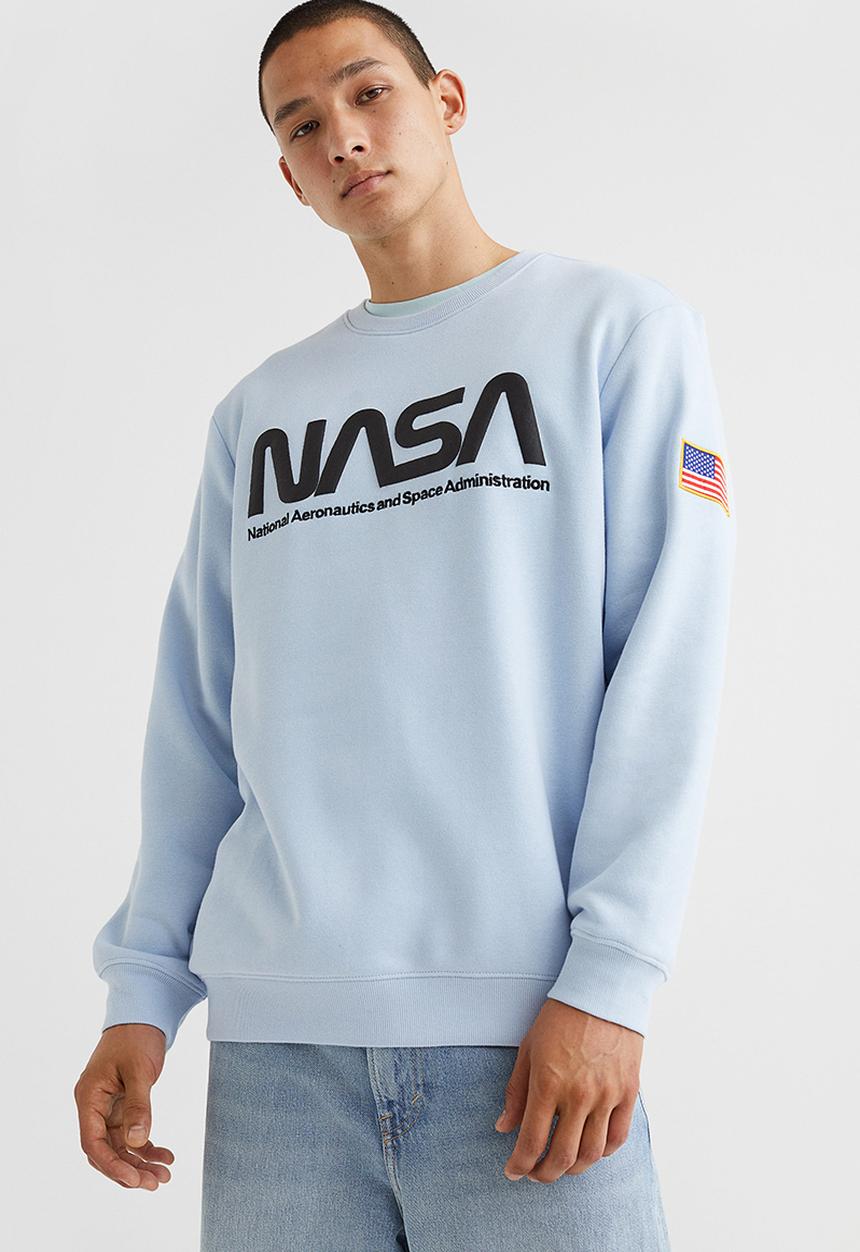 H&M - Printed sweatshirt - light blue/nasa