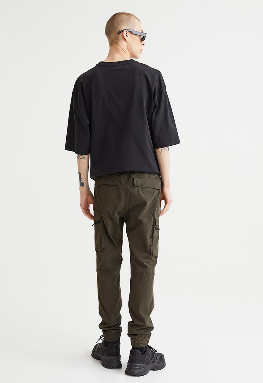 H&M - Skinny fit nylon cargo joggers - dark khaki green