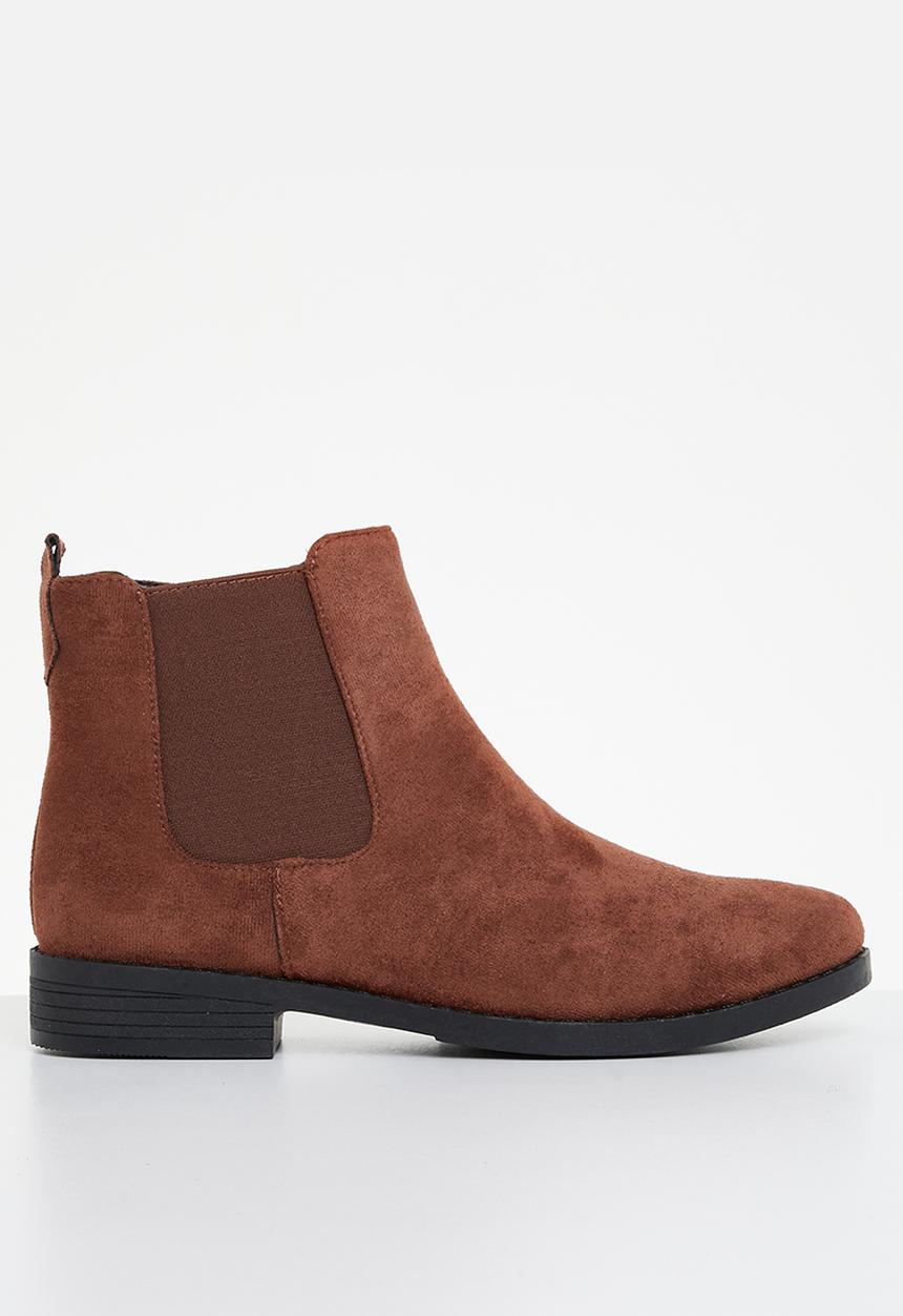 edit - Rabia chelsea boot - brown