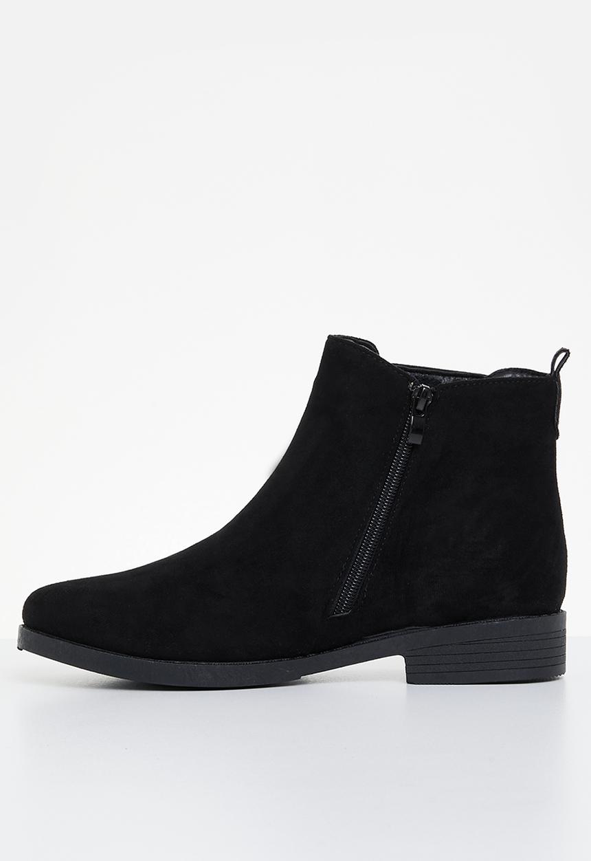 edit - Rabia chelsea boot - black