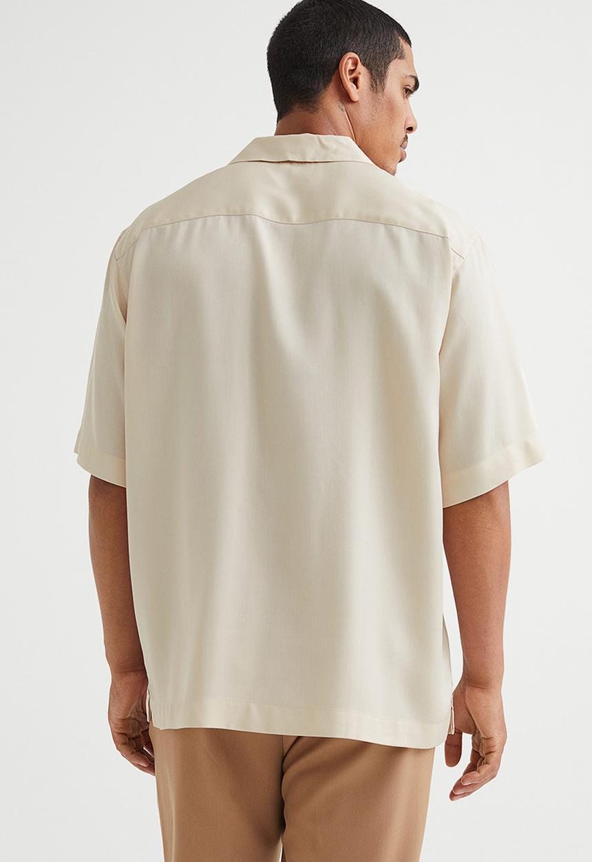 H&M - Relaxed fit lyocell resort shirt - light beige