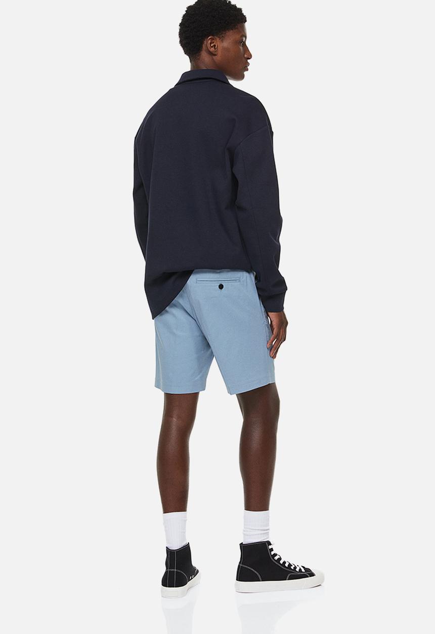 H&M - Regular fit chino shorts - light blue