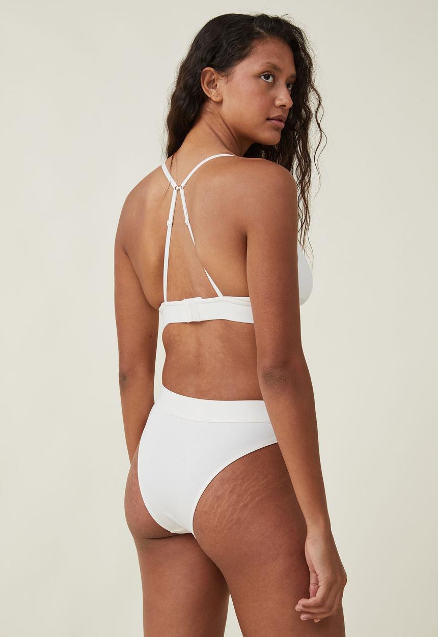 Cotton On - Organic cotton branded brasiliano - whisper white