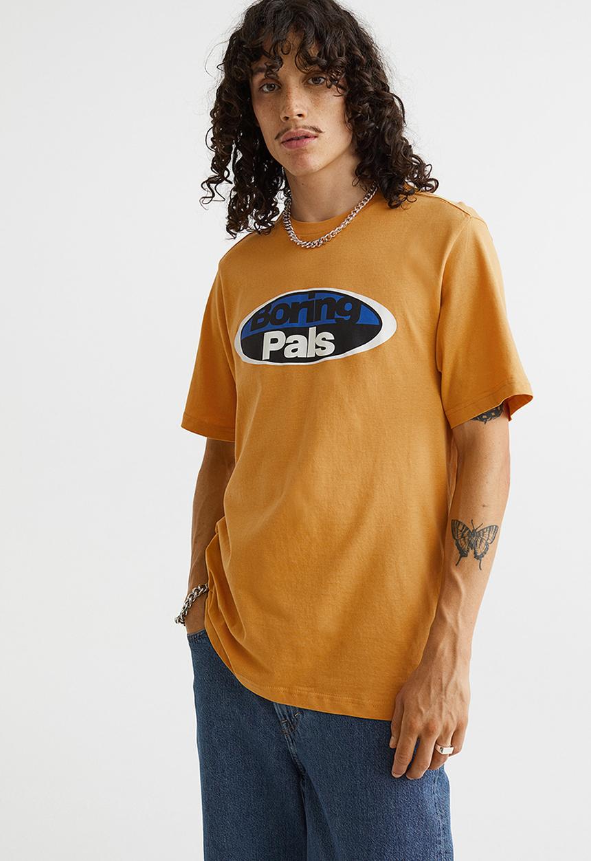 H&M - Regular fit printed T-shirt - yellow/boring pals