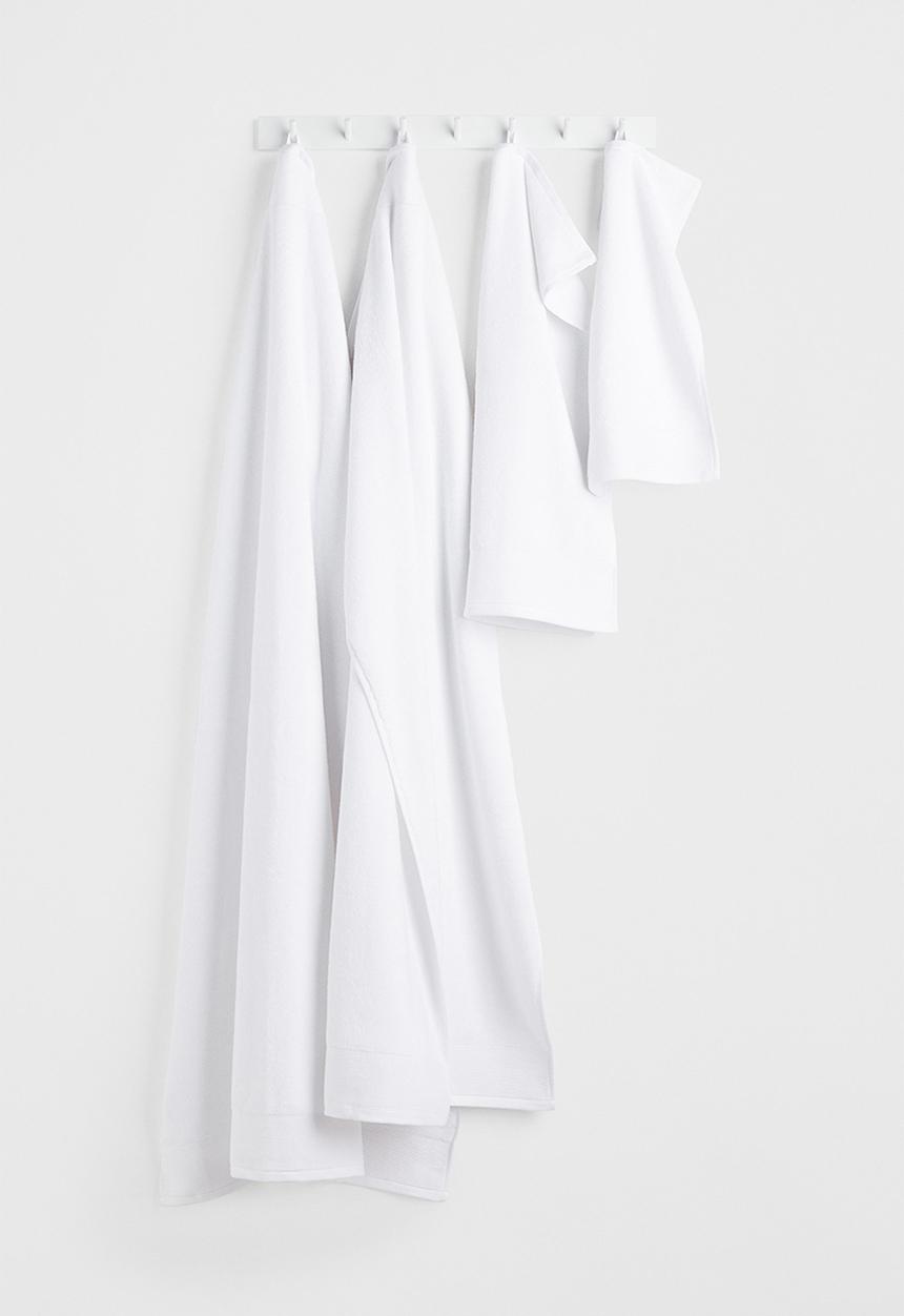 H&M - Cotton terry bath sheet - white