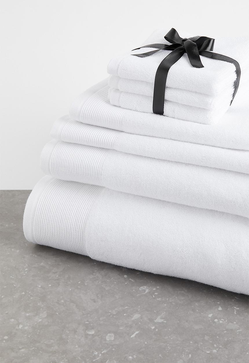 H&M - Cotton terry bath sheet - white