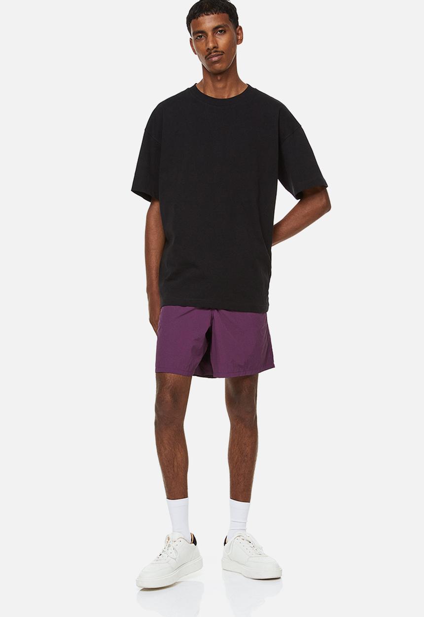 H&M - Relaxed fit belted nylon shorts - dark purple