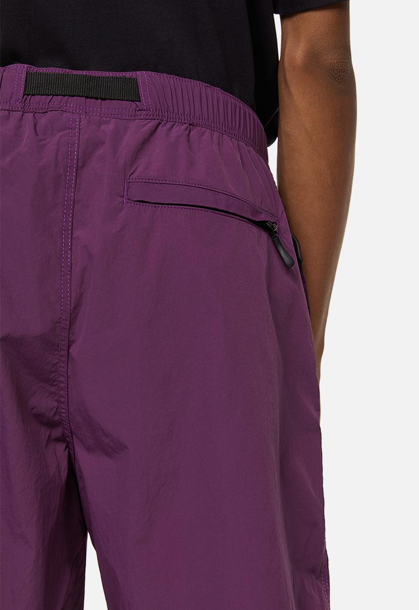 H&M - Relaxed fit belted nylon shorts - dark purple
