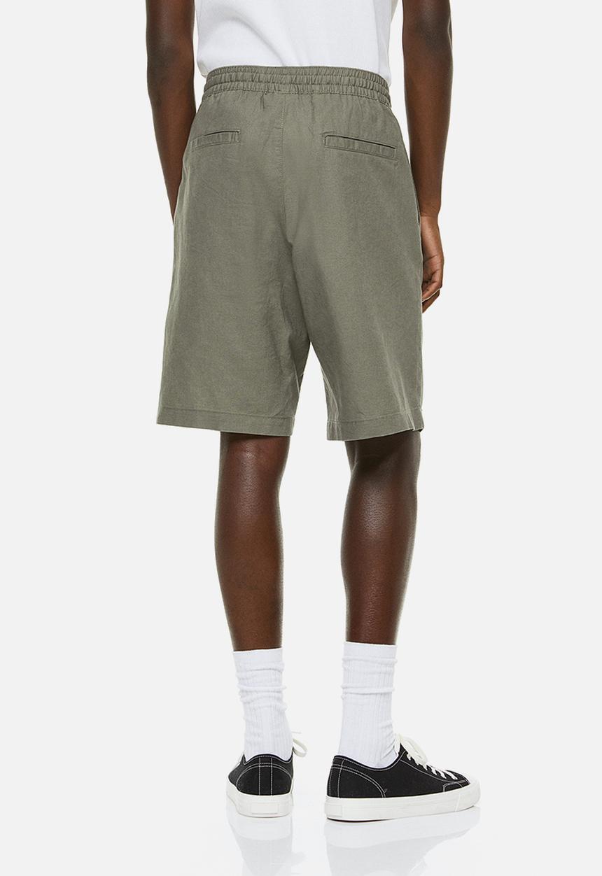H&M - Loose fit linen-blend shorts - khaki green