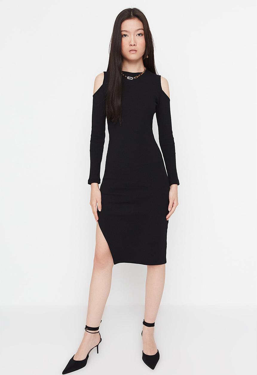 Trendyol - Cut-out detail bodycon dress - black