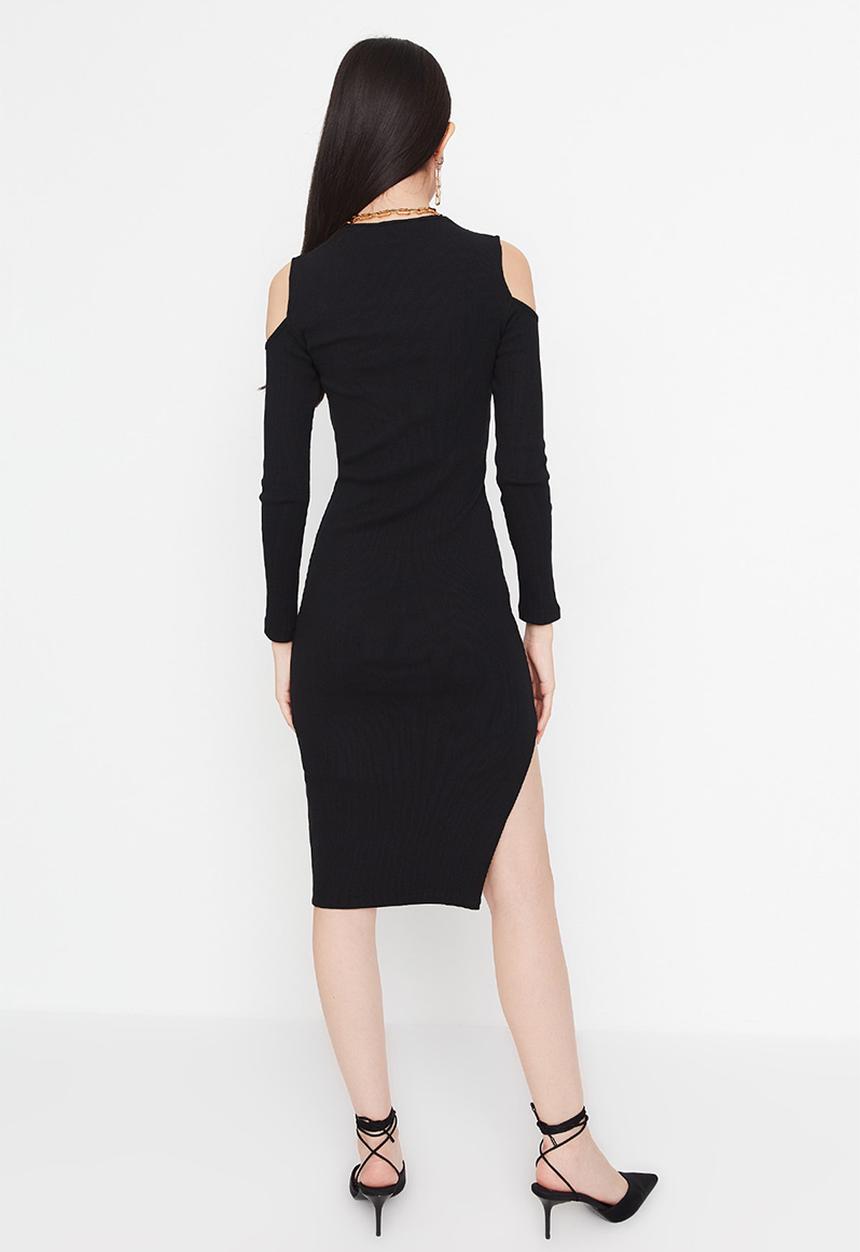 Trendyol - Cut-out detail bodycon dress - black